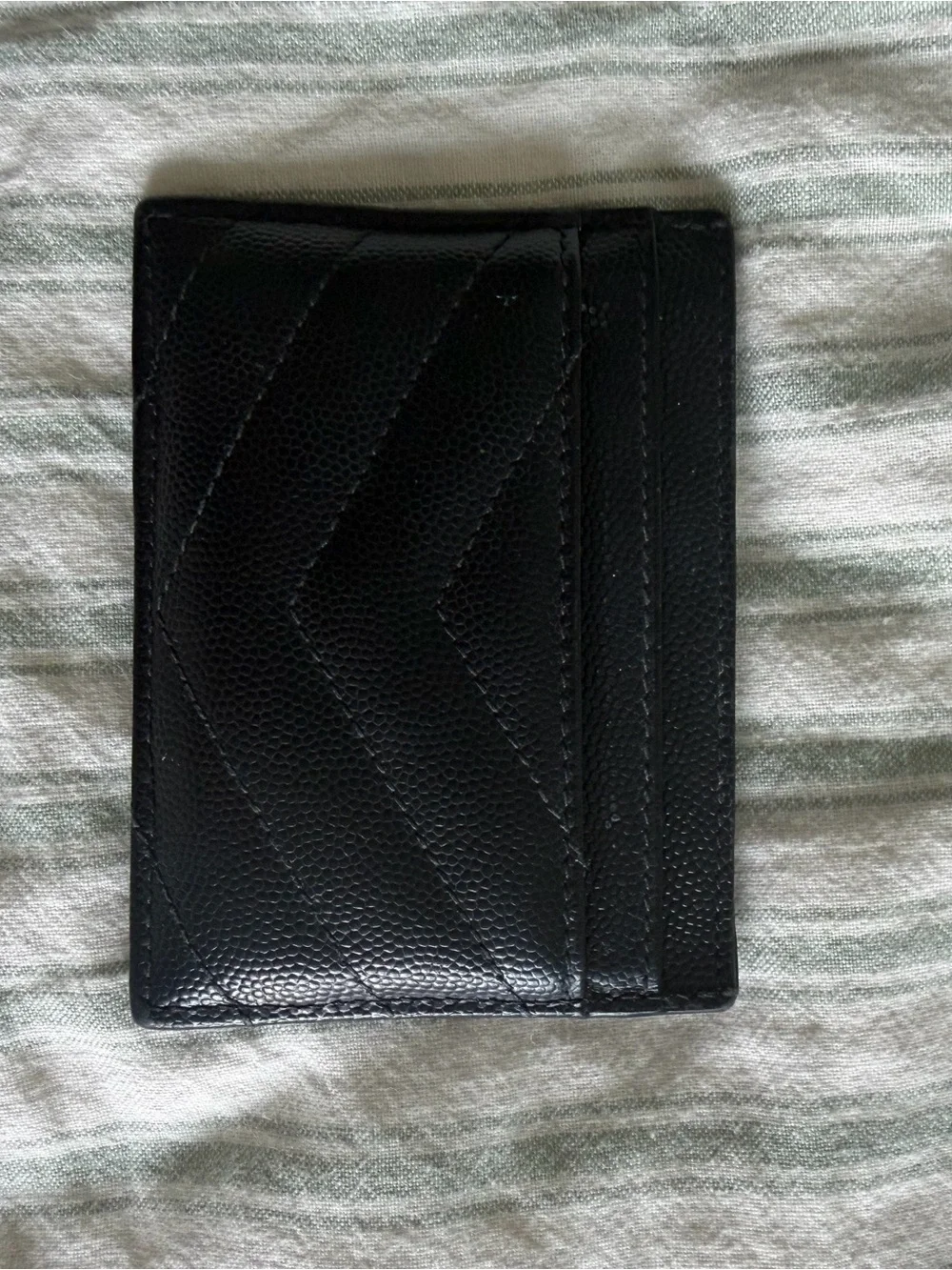 Saint Laurent Black Quilted Leather Card Case with Gold YSL Emblem - Picture 2 of 2